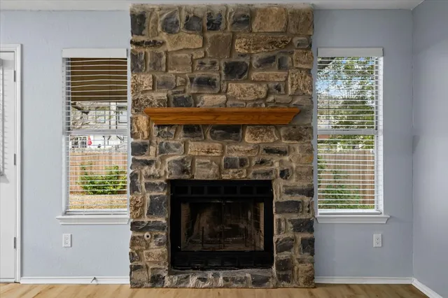 $2,550 | 8706 Dandelion Trail, Austin, TX 78745