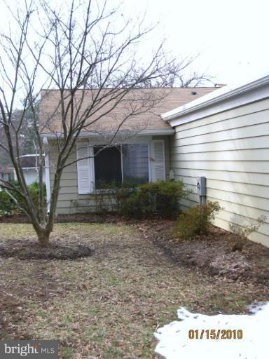 14652 Kelmscot Drive, Unit 236 Silver Spring, MD 20906 - Photo 21 of 23 SIDE OF HOUSE