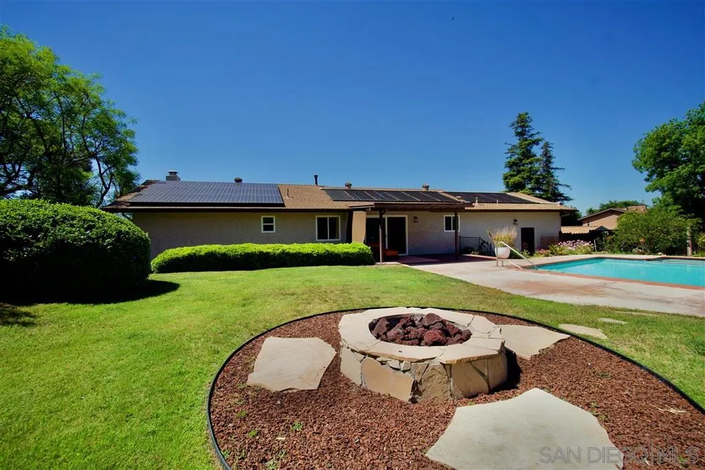 10428 Loma Rancho Drive Spring Valley, CA 91978 - Photo 18 of 19 Gallery Image 18