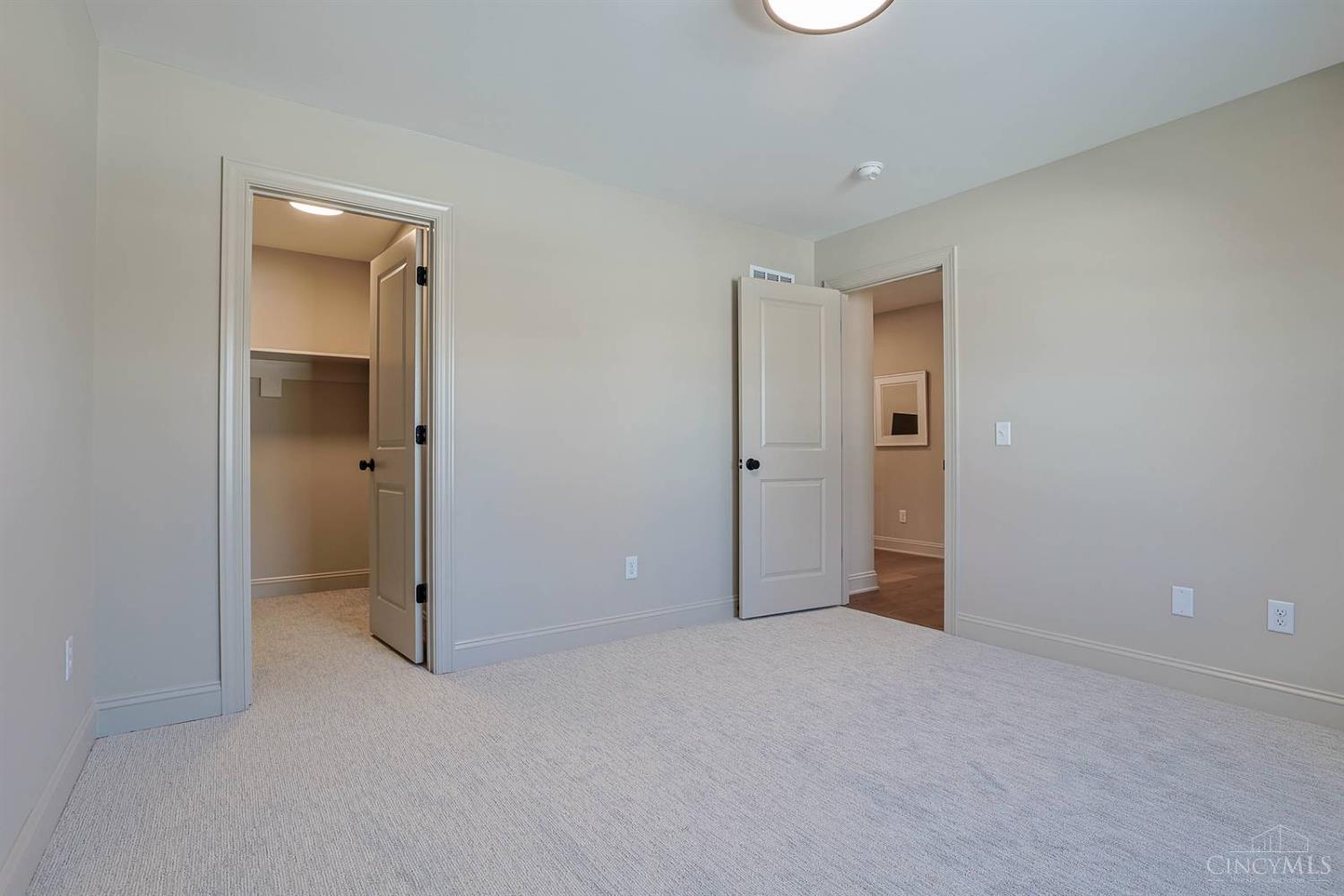 7401 Cornell Road Montgomery, OH 45242 - Photo 47 of 72