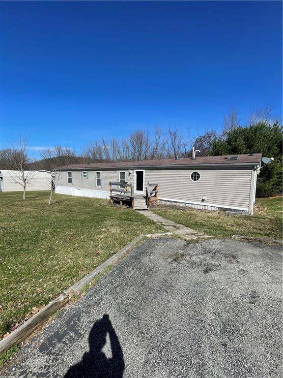 604 Deana Way Rochester, PA 15074 - Photo 1 of 25