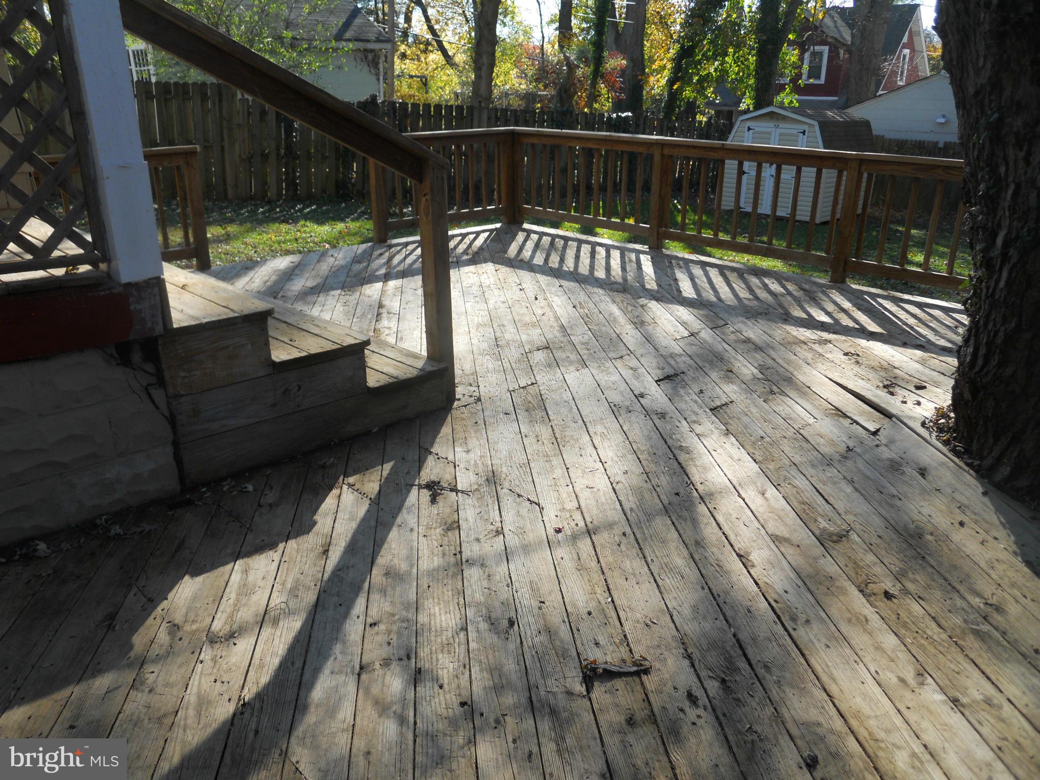 6302 Mayflower Road Baltimore, MD 21212 - Photo 18 of 22 Huge Rear Deck