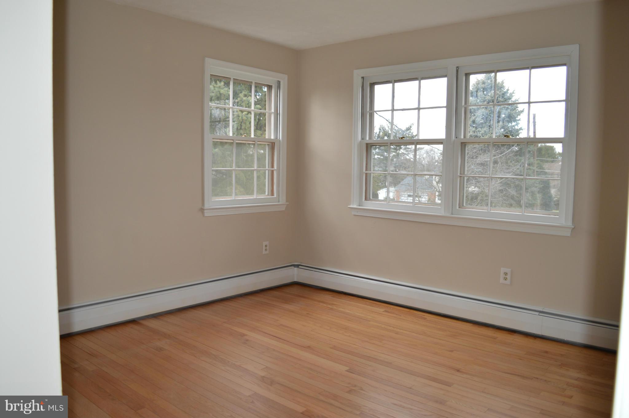 18421 Kingshill Road Germantown, MD 20874 - Photo 25 of 30 Bedroom