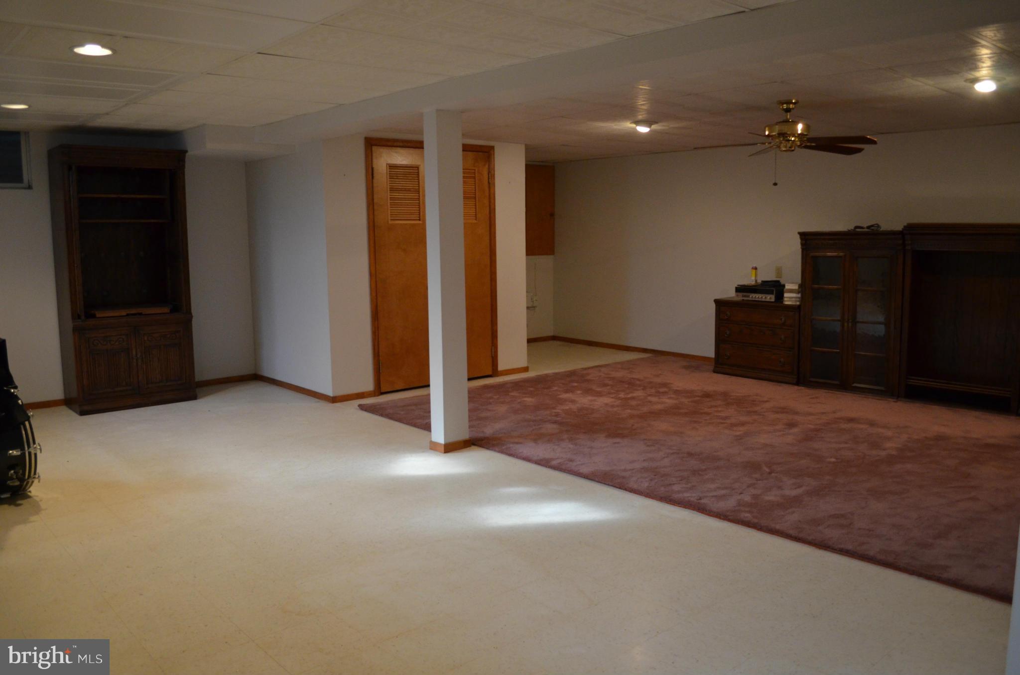 18421 Kingshill Road Germantown, MD 20874 - Photo 27 of 30 Basement