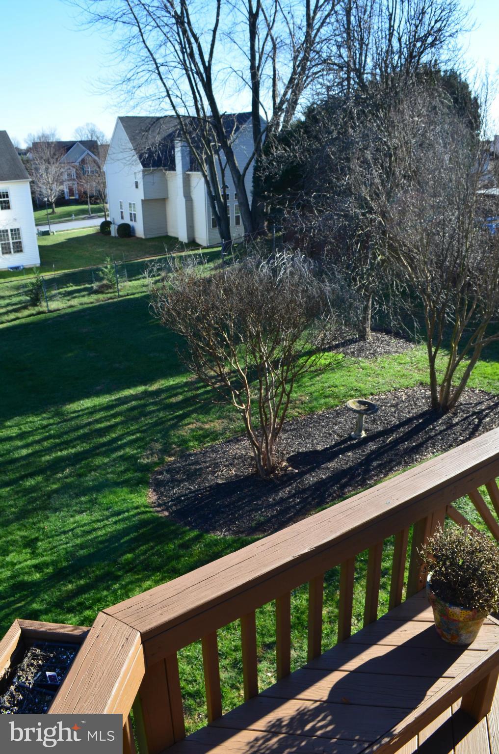18421 Kingshill Road Germantown, MD 20874 - Photo 29 of 30 Exterior (Rear)