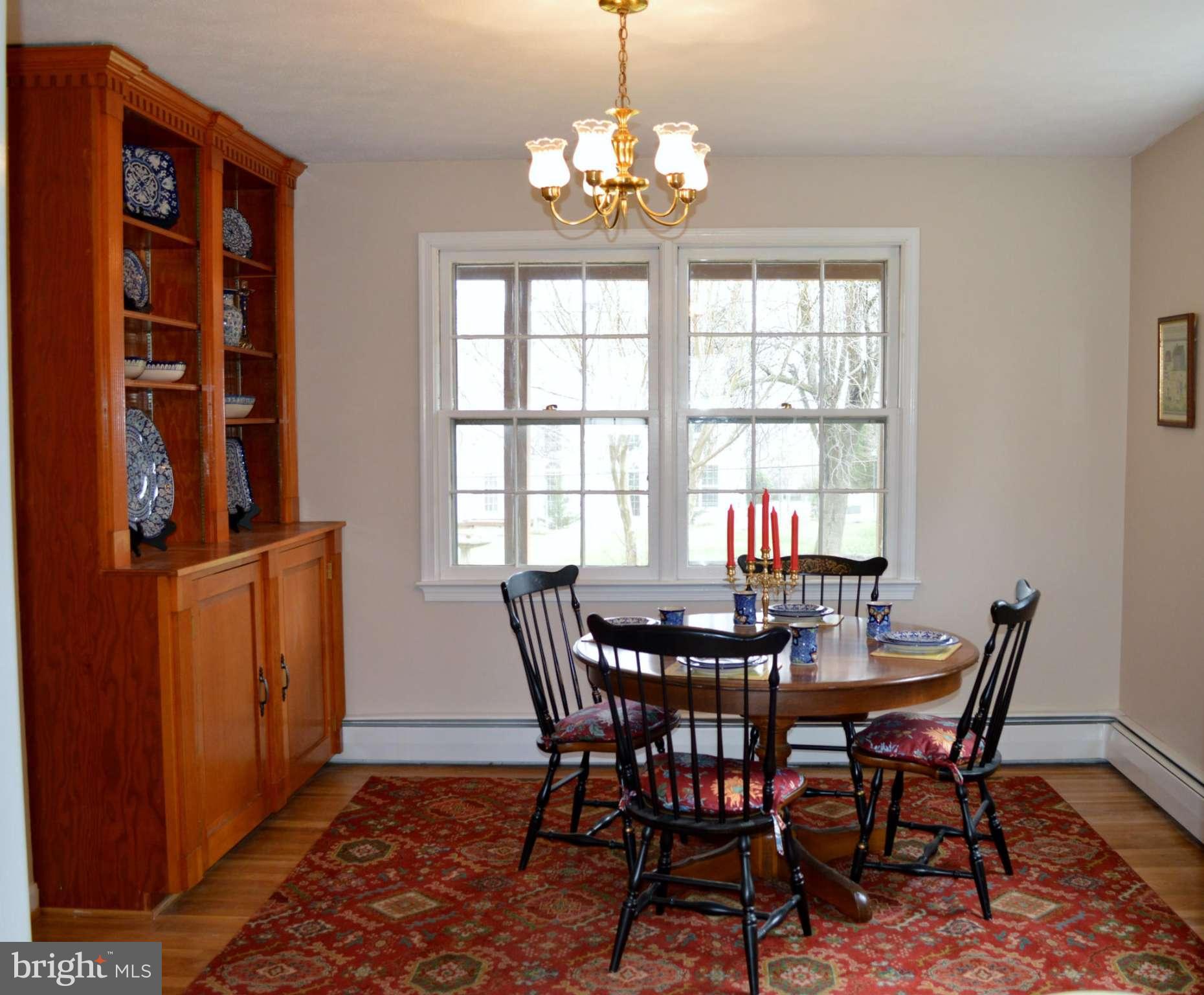 18421 Kingshill Road Germantown, MD 20874 - Photo 7 of 30 Dining Room