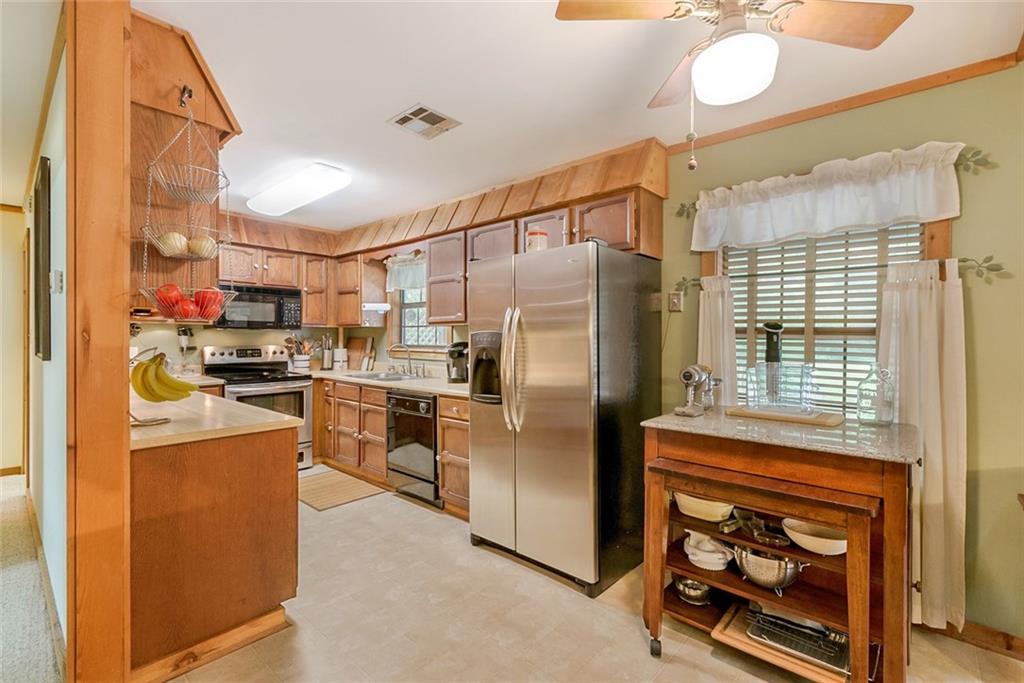 17233 Pine Acres Road Covington, LA 70435 - Photo 8 of 25 Gallery Image 8