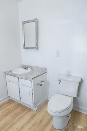 $334,999 | 385-383 Bass Street, Ontario, OR 97914