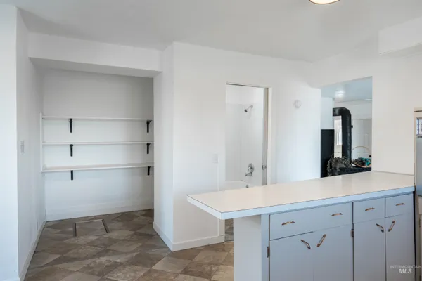 $334,999 | 385-383 Bass Street, Ontario, OR 97914