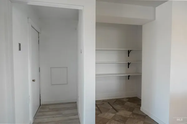 $334,999 | 385-383 Bass Street, Ontario, OR 97914