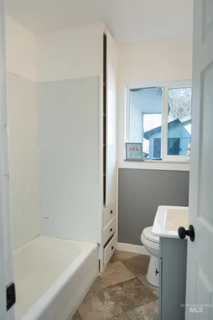 $334,999 | 385-383 Bass Street, Ontario, OR 97914