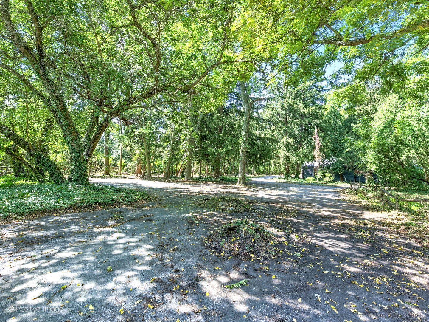 S639 Prince Crossing Road Winfield, IL 60190 - Photo 12 of 33 Gallery Image 12