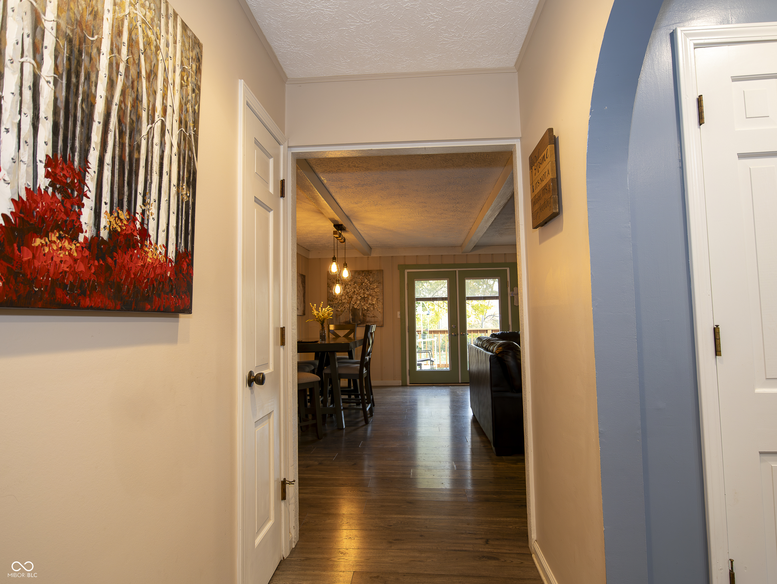 4008 Summit Ridge Road Greenwood, IN 46142 - Photo 3 of 36 Gallery Image 3