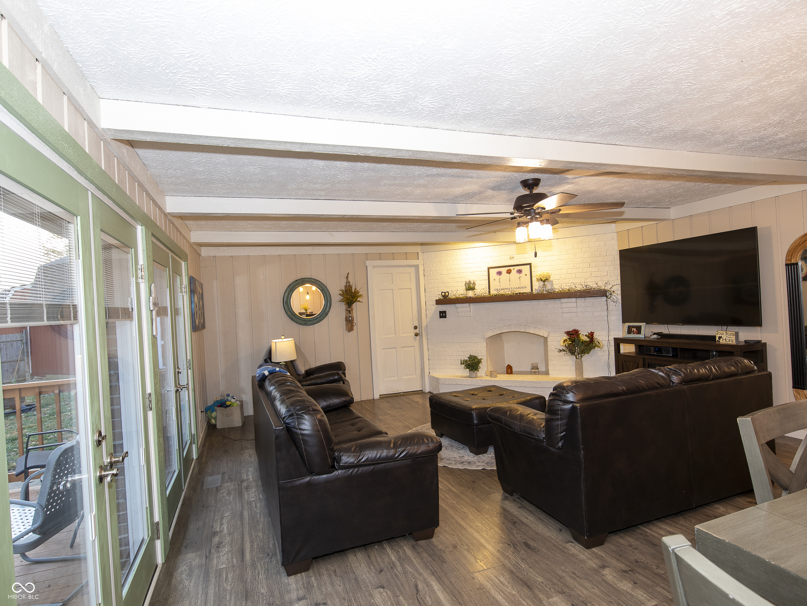 4008 Summit Ridge Road Greenwood, IN 46142 - Photo 9 of 36 Gallery Image 9