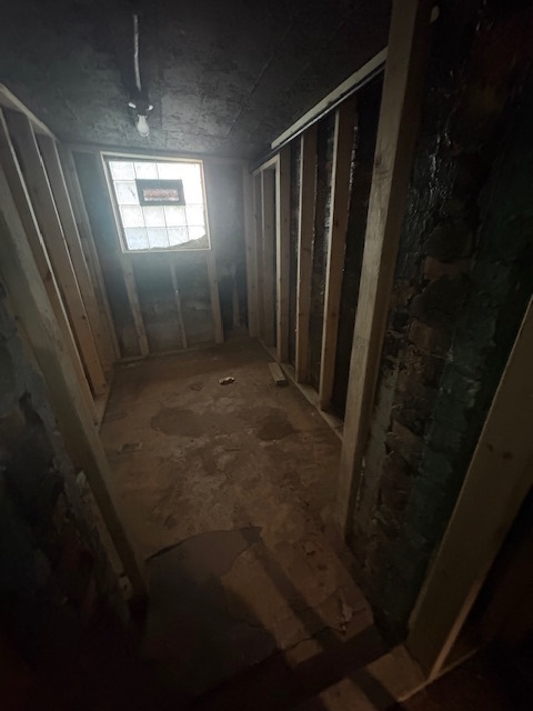 7744 South Rhodes Avenue Chicago, IL 60619 - Photo 9 of 14 a view of entryway with a small space