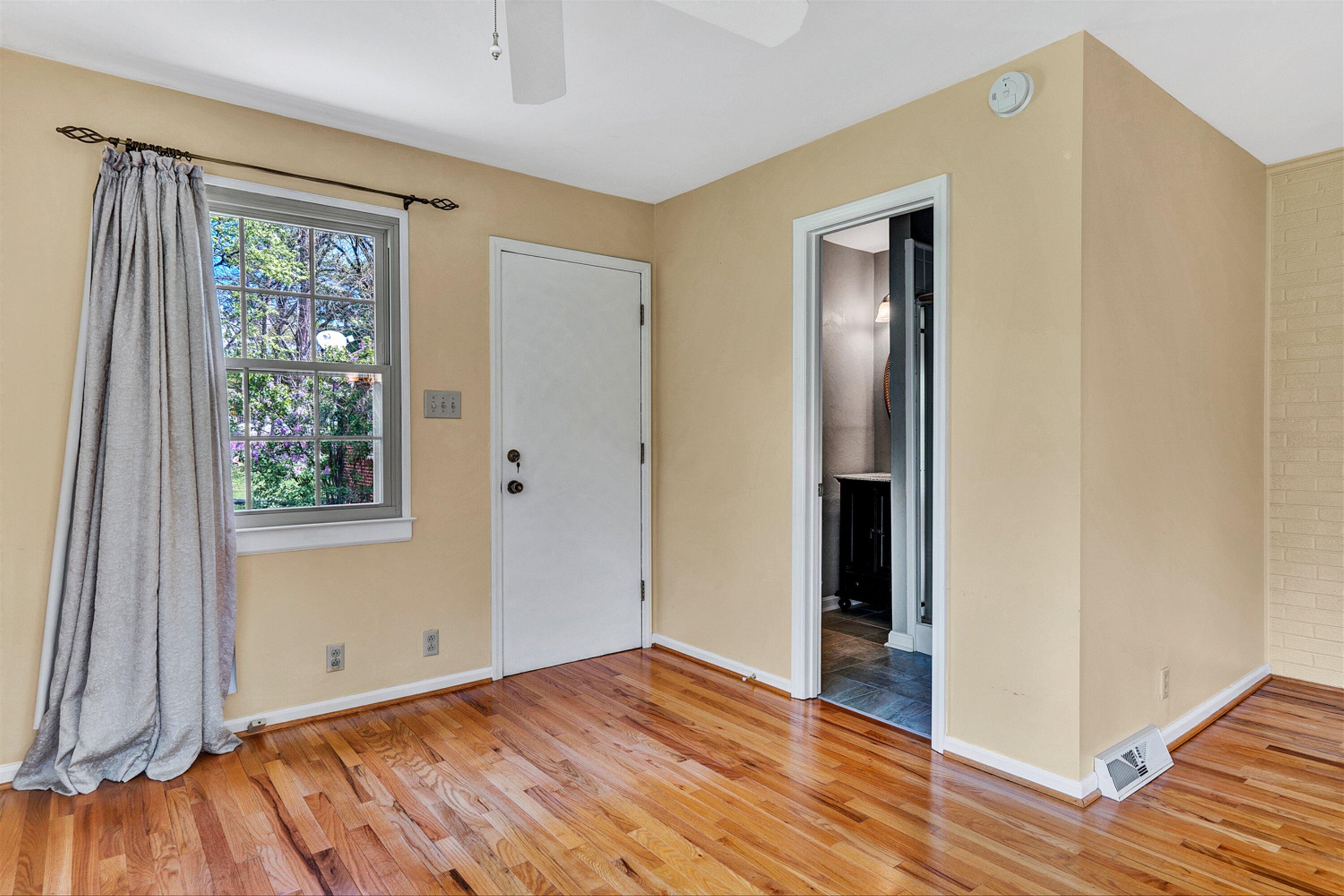 7022 Goff Road Roanoke, VA 24019 - Photo 13 of 39 13-DSC2897