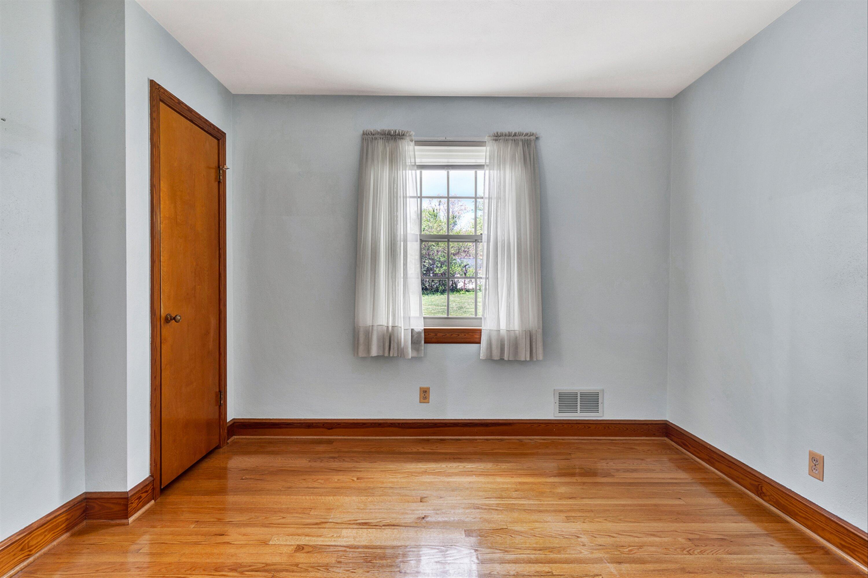 7022 Goff Road Roanoke, VA 24019 - Photo 15 of 39 15-DSC2876