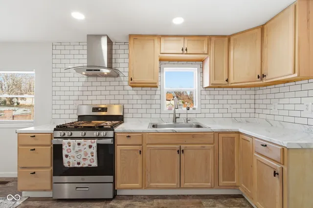 $173,500 | 2310 Halford Street, Anderson, IN 46016