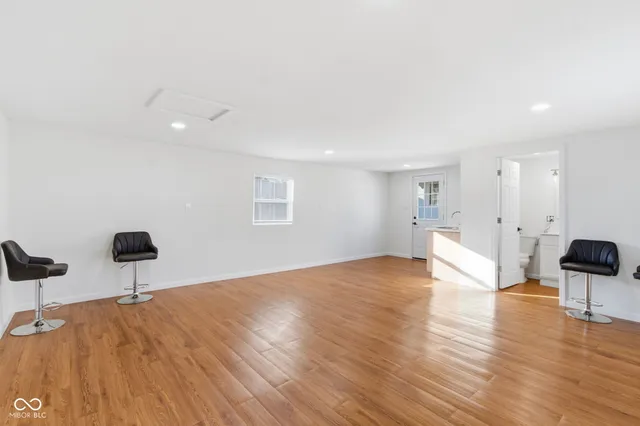 $173,500 | 2310 Halford Street, Anderson, IN 46016