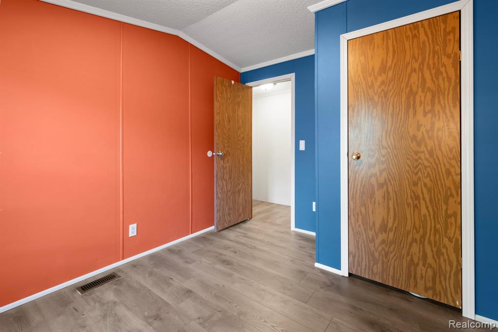 351 North Squirrel Road, Unit 26 Auburn Hills, MI 48326 - Photo 14 of 16