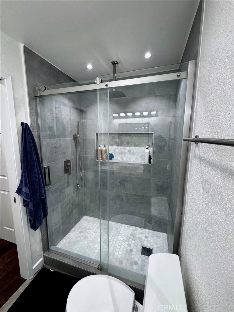 1074 Cabrillo Park Drive, Unit D Santa Ana, CA 92701 - Photo 11 of 21