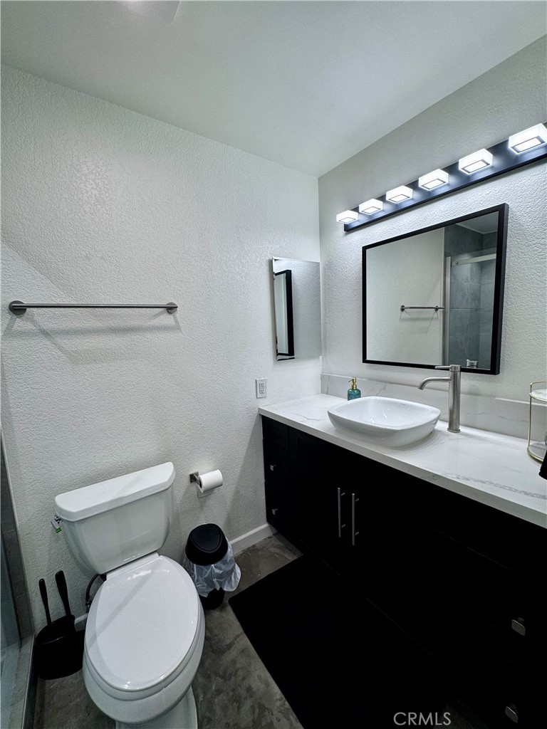 1074 Cabrillo Park Drive, Unit D Santa Ana, CA 92701 - Photo 12 of 21