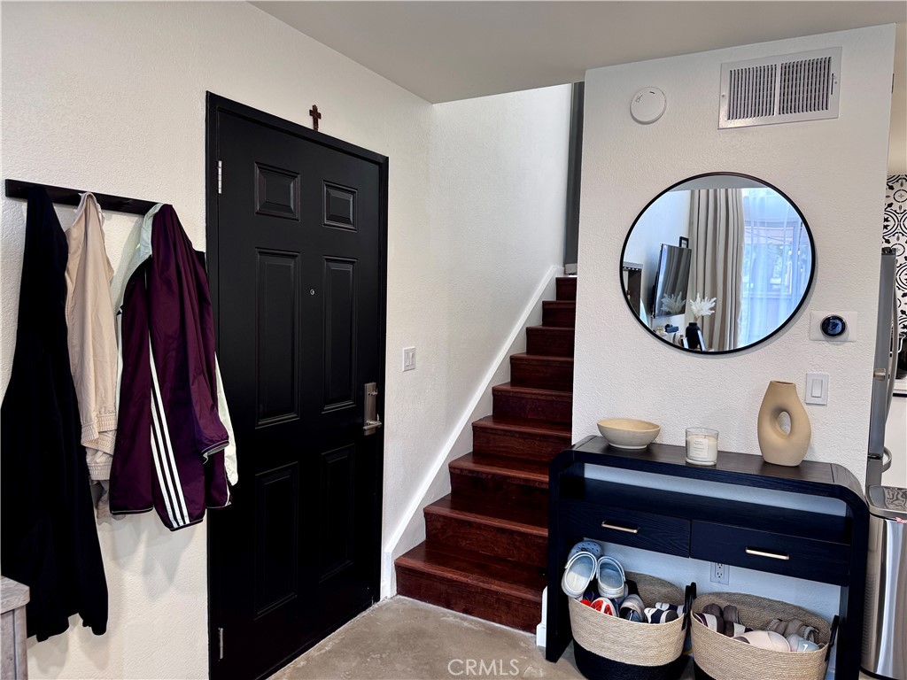 1074 Cabrillo Park Drive, Unit D Santa Ana, CA 92701 - Photo 8 of 21