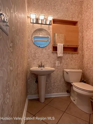 $1,019,000 | 54 Deak Lane, Saugerties, NY 12490