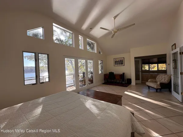 $975,000 | 54 Deak Lane, Saugerties, NY 12490