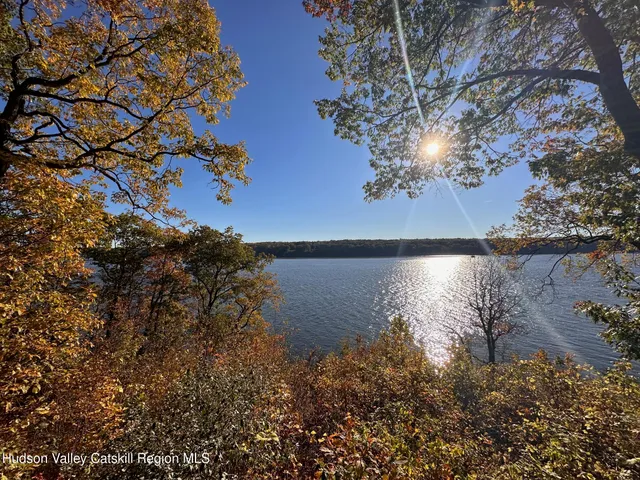 $1,019,000 | 54 Deak Lane, Saugerties, NY 12490