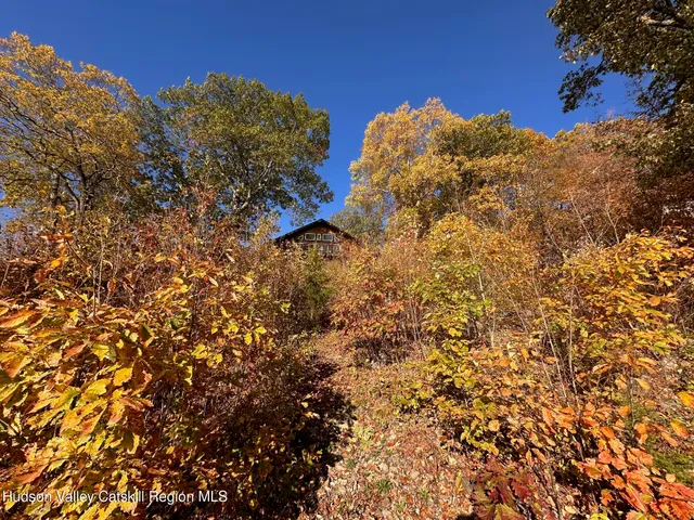 $1,019,000 | 54 Deak Lane, Saugerties, NY 12490