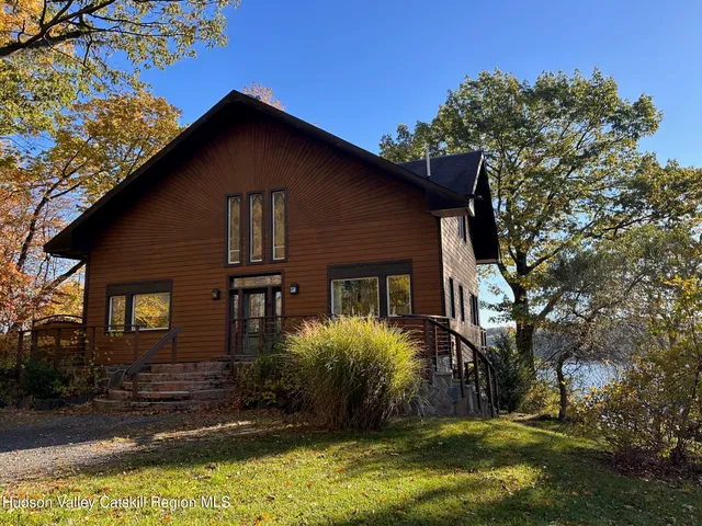 $1,019,000 | 54 Deak Lane, Saugerties, NY 12490