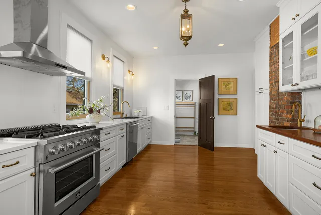 $539,000 | 233 9th Street South, Unit 235, La Crosse, WI 54601