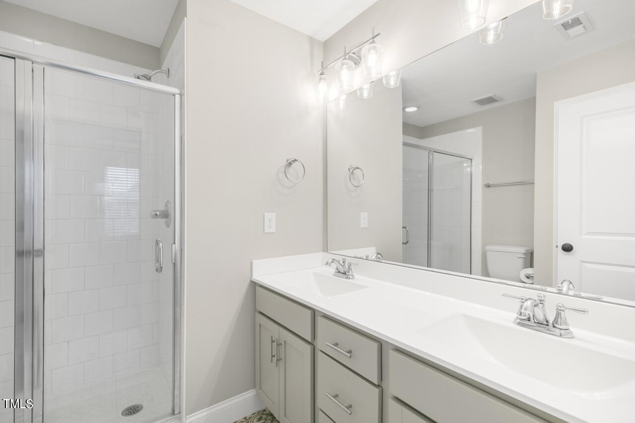 6810 Milligan Way, Unit 102 Raleigh, NC 27613 - Photo 15 of 26 pic 20
