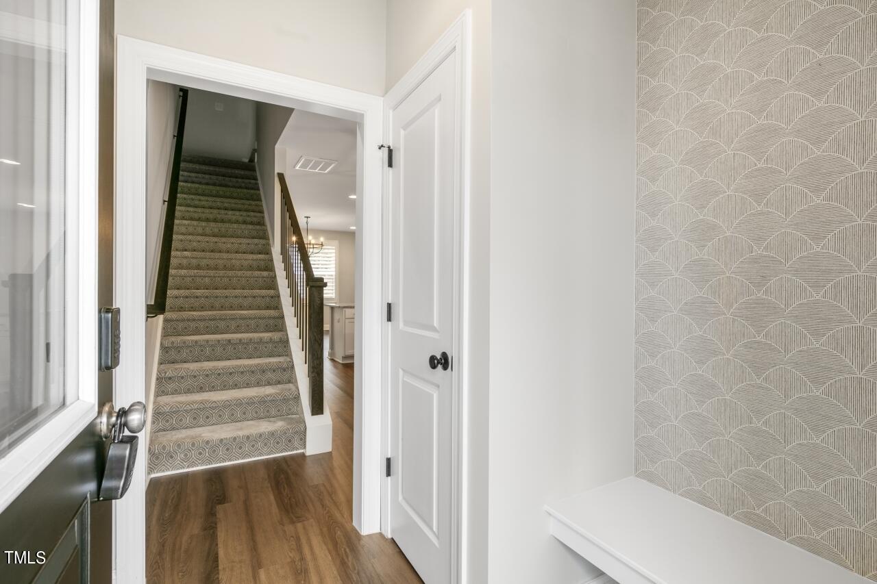 6810 Milligan Way, Unit 102 Raleigh, NC 27613 - Photo 4 of 26 pic 4