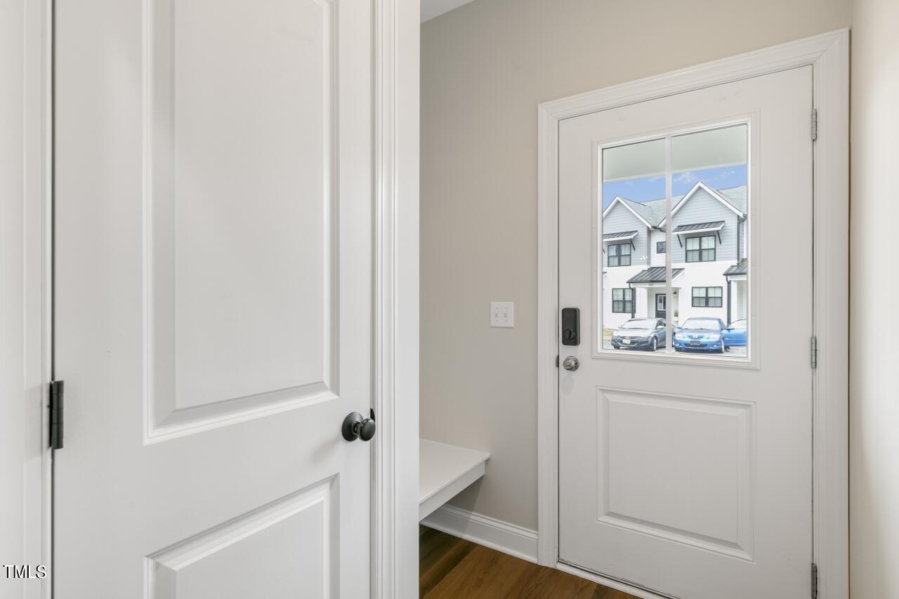 6810 Milligan Way, Unit 102 Raleigh, NC 27613 - Photo 5 of 26 pic 5