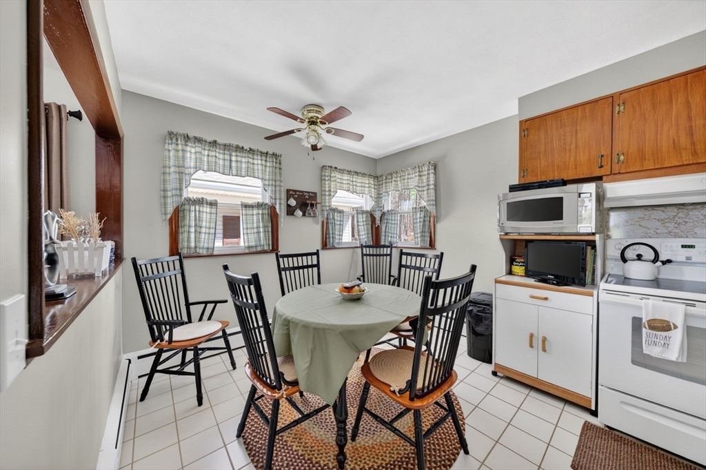 4 Edward Street Webster, MA 01570 - Photo 13 of 42