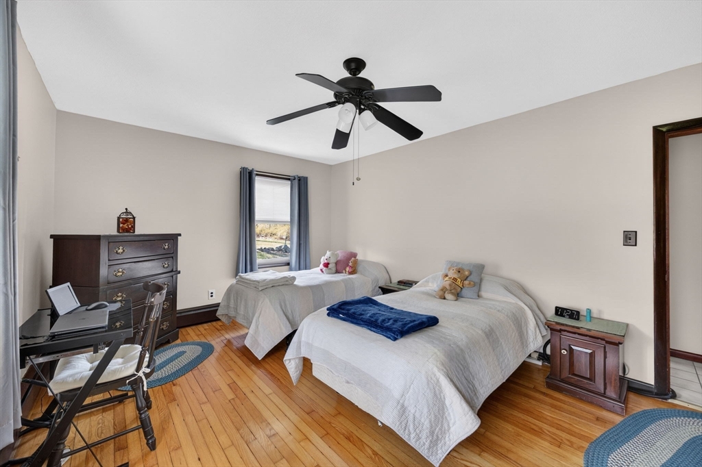 4 Edward Street Webster, MA 01570 - Photo 22 of 42