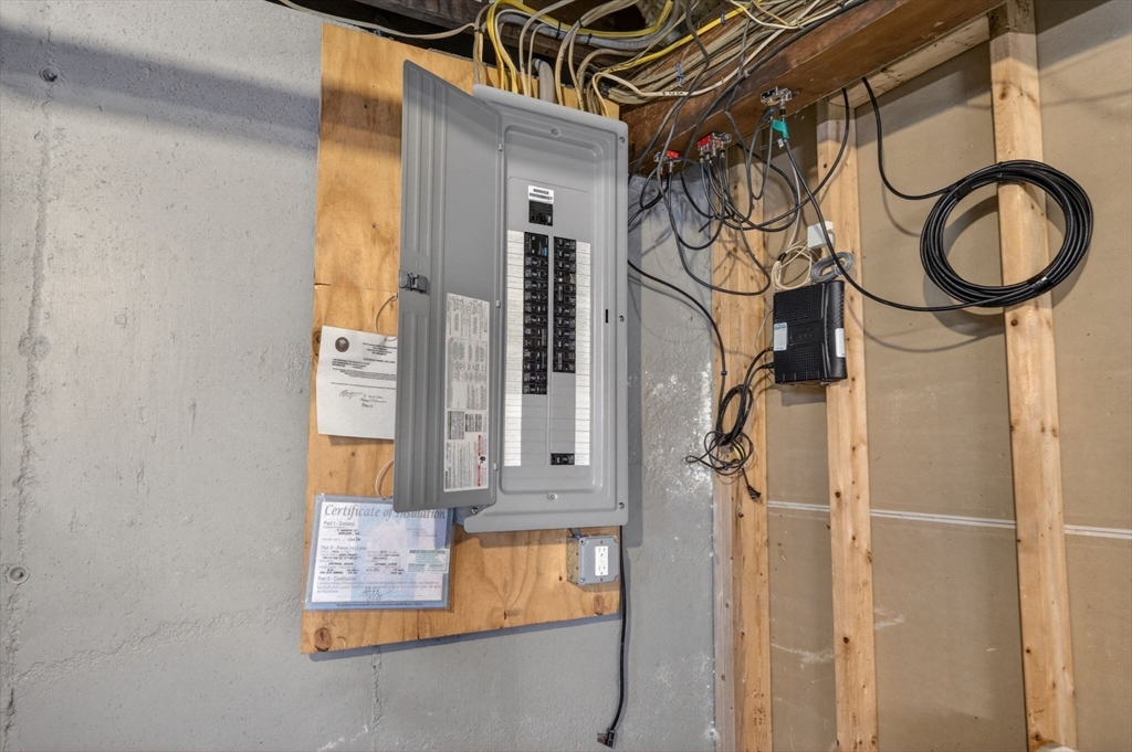 4 Edward Street Webster, MA 01570 - Photo 33 of 42