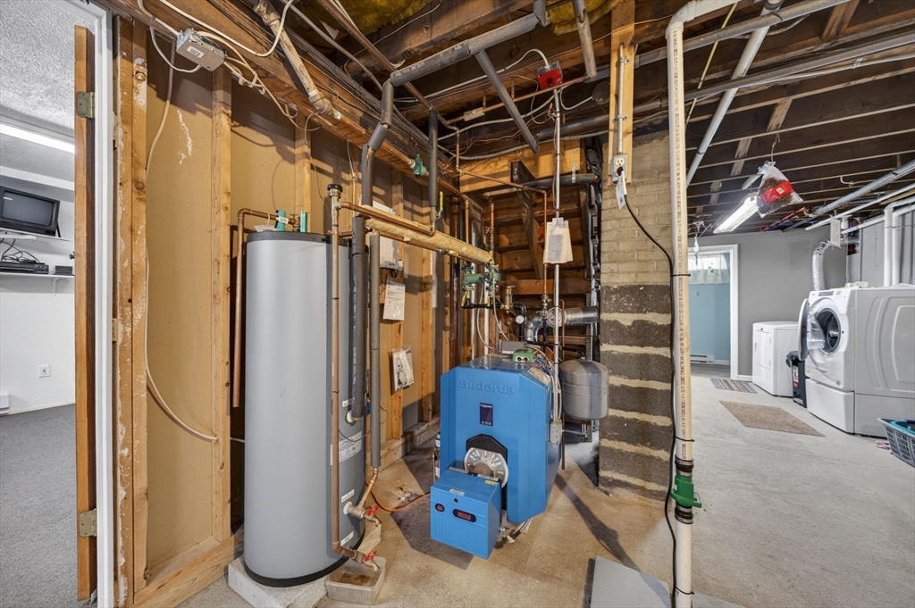 4 Edward Street Webster, MA 01570 - Photo 35 of 42