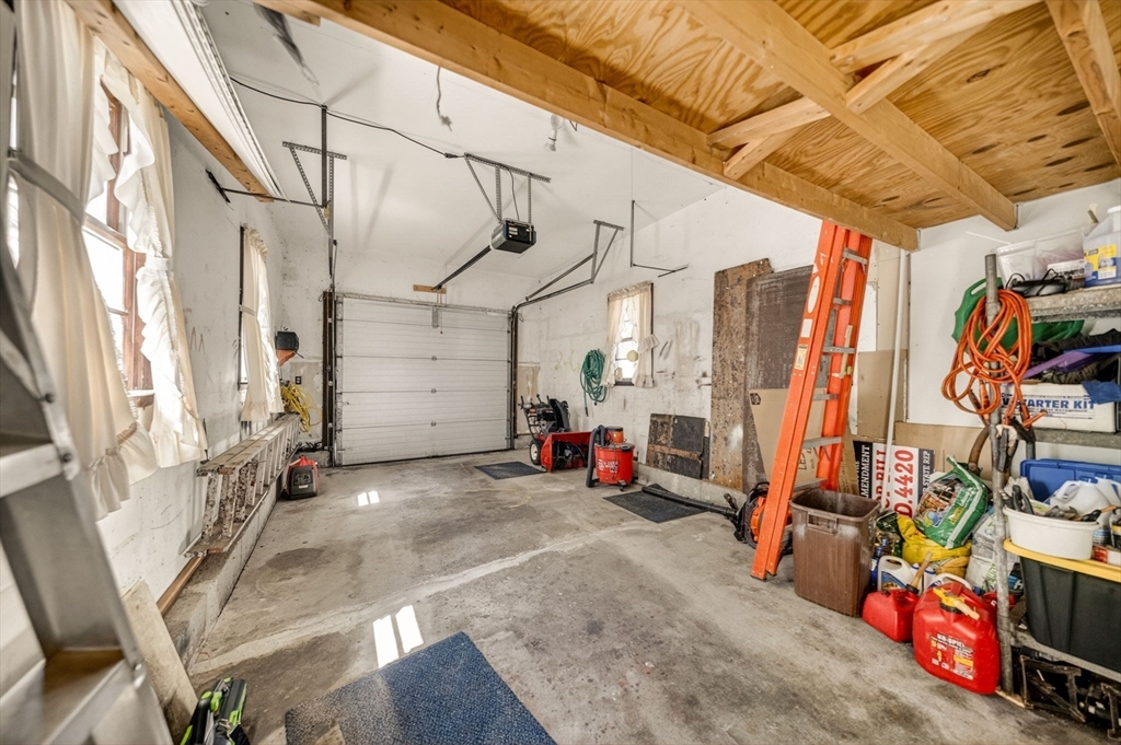 4 Edward Street Webster, MA 01570 - Photo 39 of 42