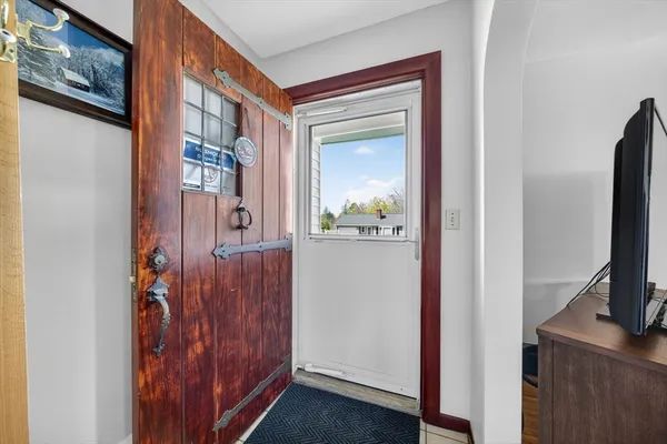 $475,000 | 4 Edward Street, Webster, MA 01570