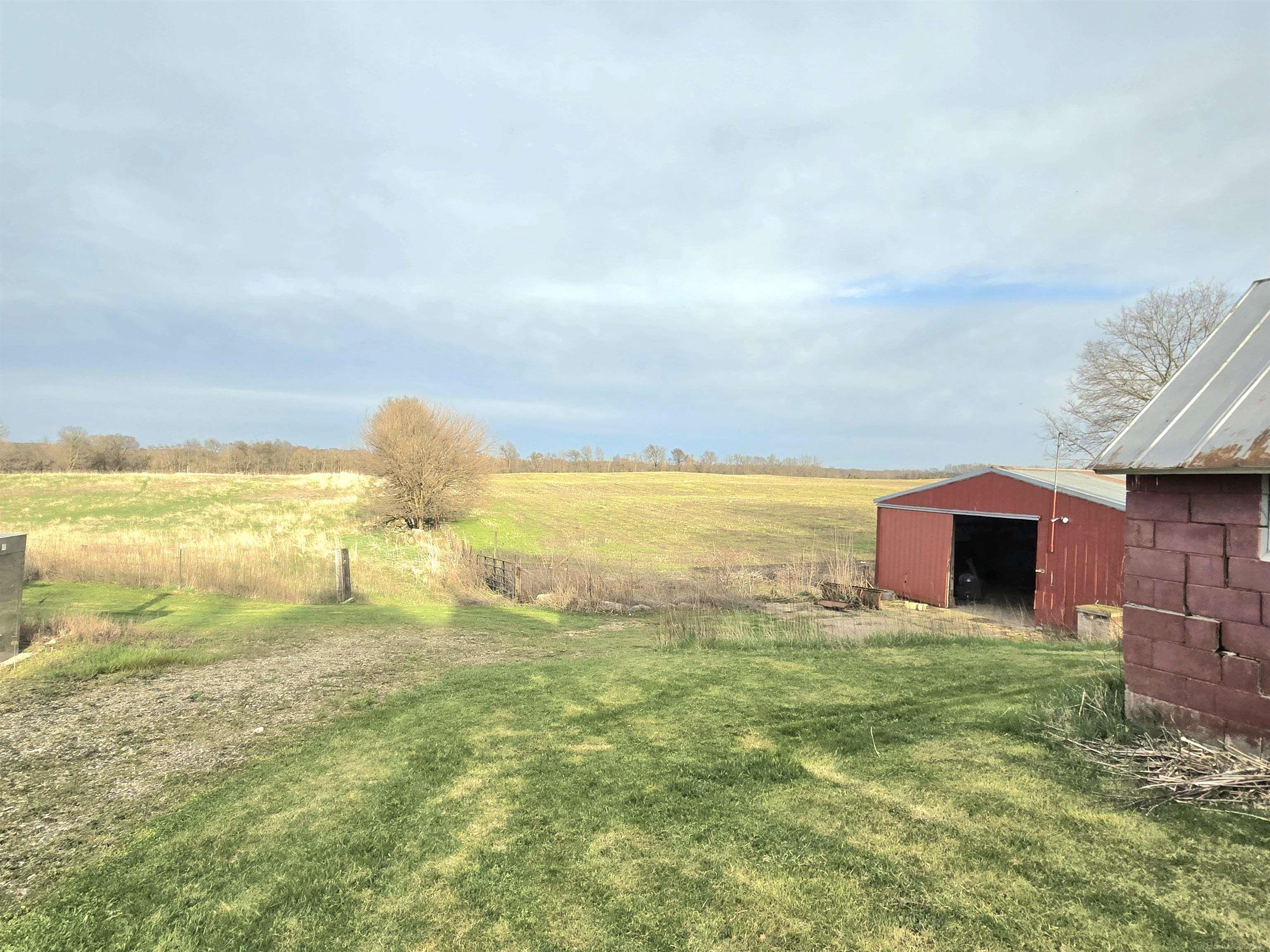 281 South Behnke Road Coldwater, MI 49036 - Photo 19 of 25 50175303-94ff2dba-445f-4db3-b062-6d5315e4d8df.JPG