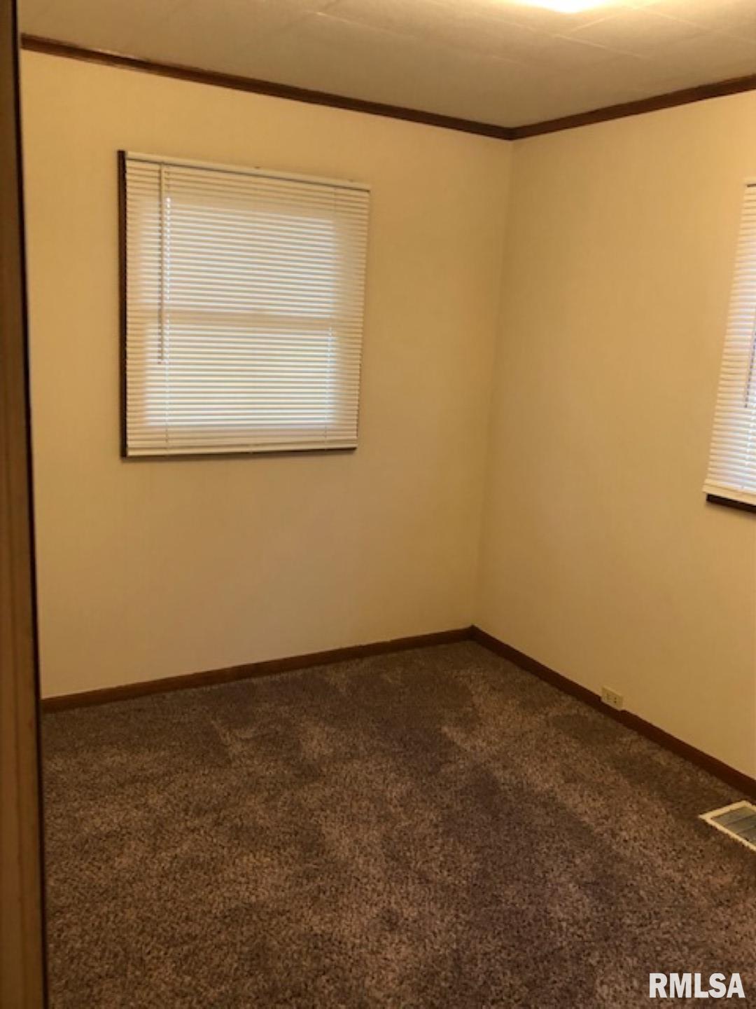 2061 North 8th Street Springfield, IL 62702 - Photo 18 of 24