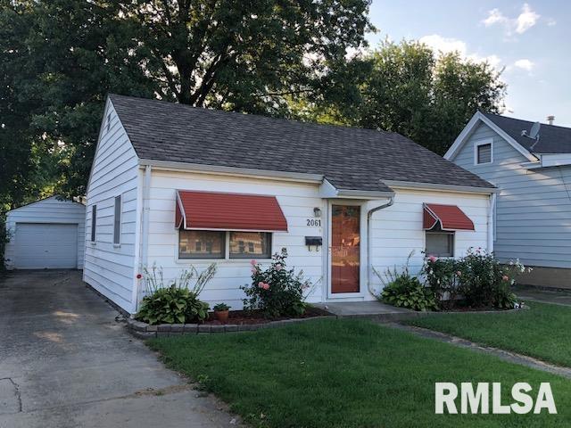 2061 North 8th Street Springfield, IL 62702 - Photo 2 of 24