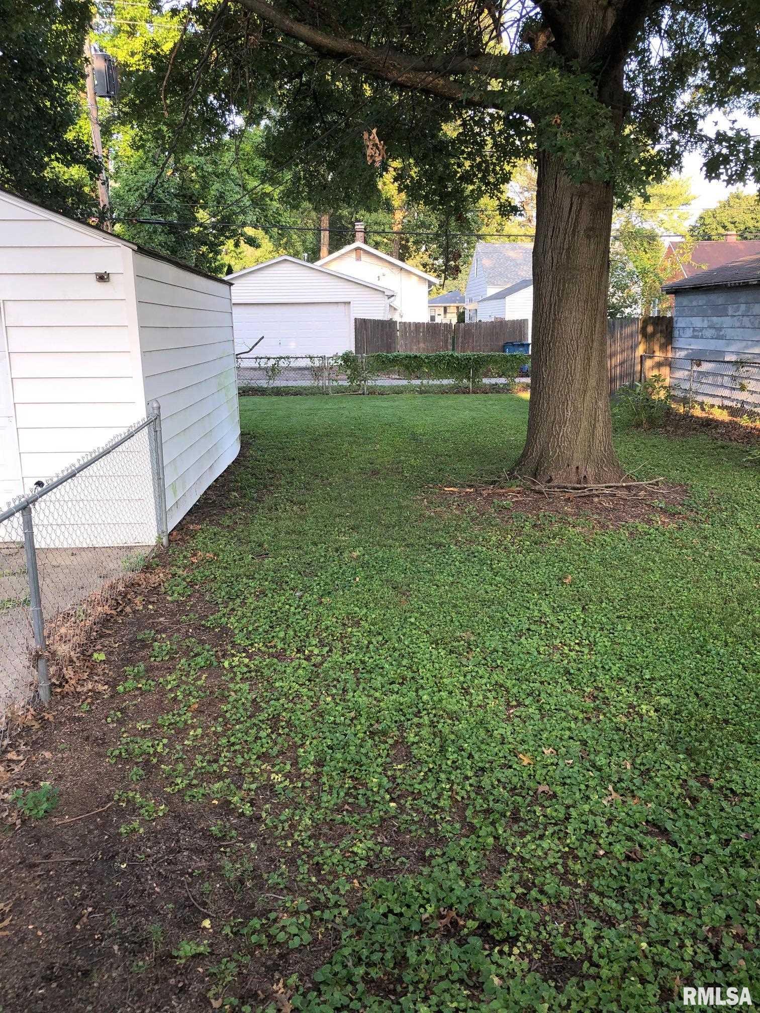 2061 North 8th Street Springfield, IL 62702 - Photo 24 of 24