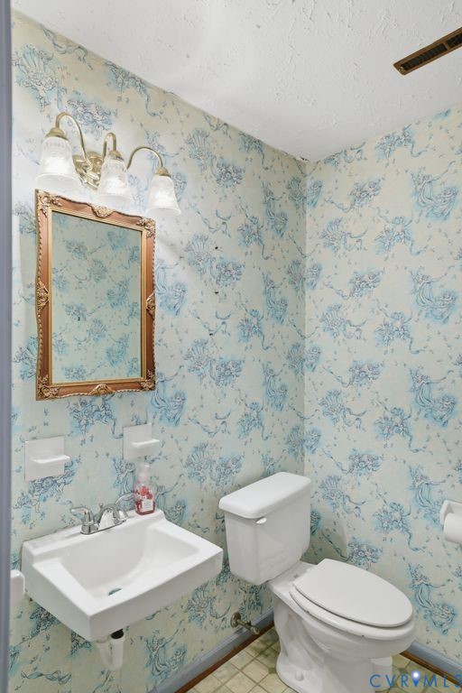 10918 Doyle Boulevard McKenney, VA 23872 - Photo 6 of 45