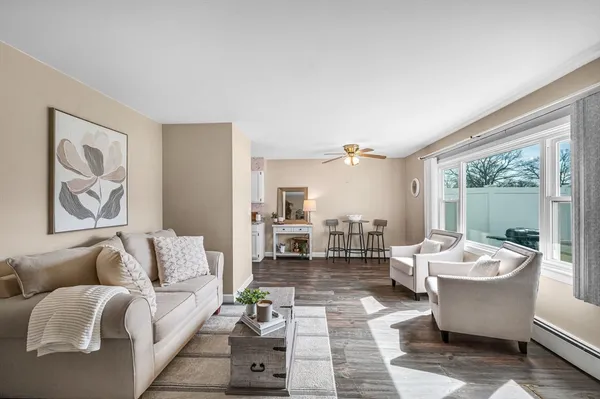 $175,000 | 156 Horseshoe Drive, Unit 156, Chicopee, MA 01022