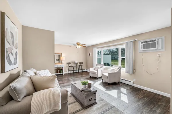 $175,000 | 156 Horseshoe Drive, Unit 156, Chicopee, MA 01022