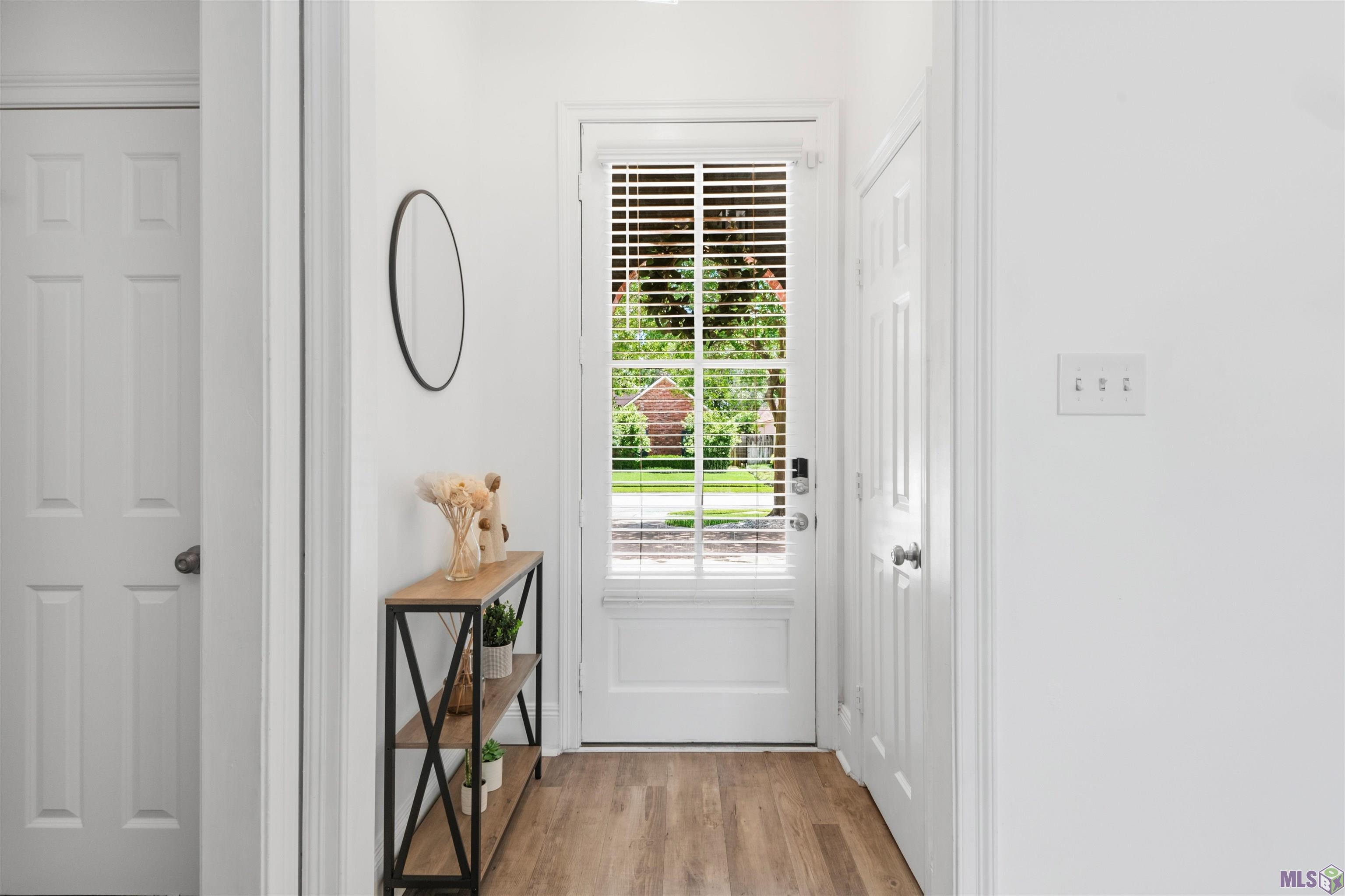 10529 Springpark Avenue Baton Rouge, LA 70810 - Photo 2 of 36